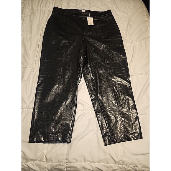 A New Day Women's Relaxed High Rise Ankle Faux-Croc Leather Pants Size 17 - Picture 1 of 6